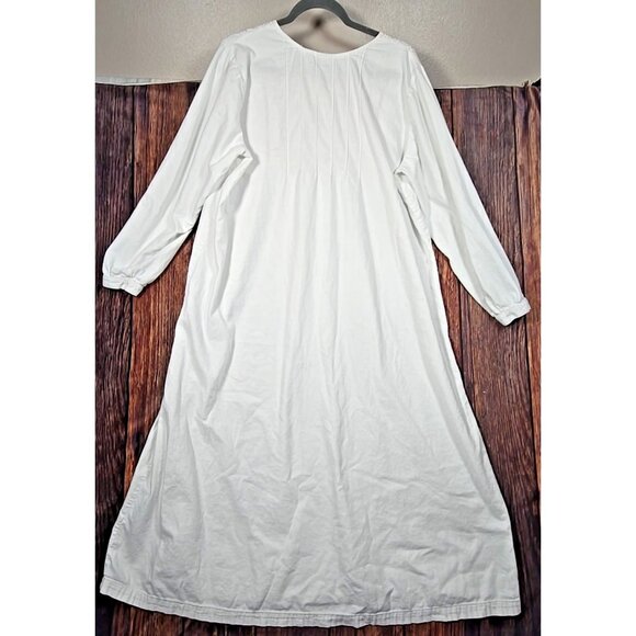 L.L. Bean Prairie Cotton Flannel Nightgown 0 YS85 Embroidery Pintuck Cottage L - Picture 11 of 12